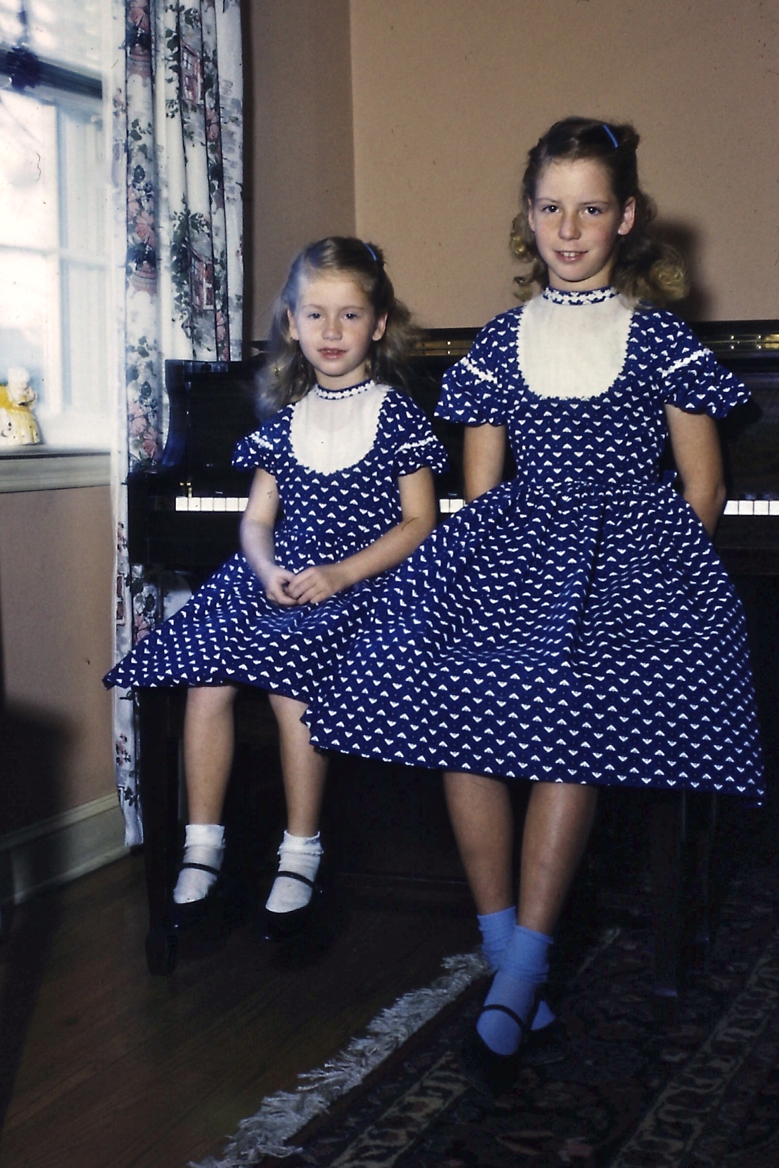 1950s Retrospective on Children’s Fashions: Petticoats and Mary Janes ...